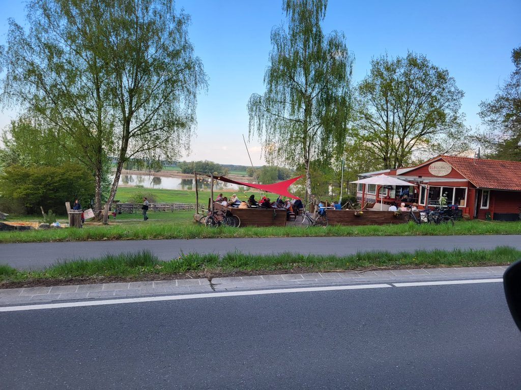 Wir sind wieder für euch da – täglich von 12 – 20 Uhr